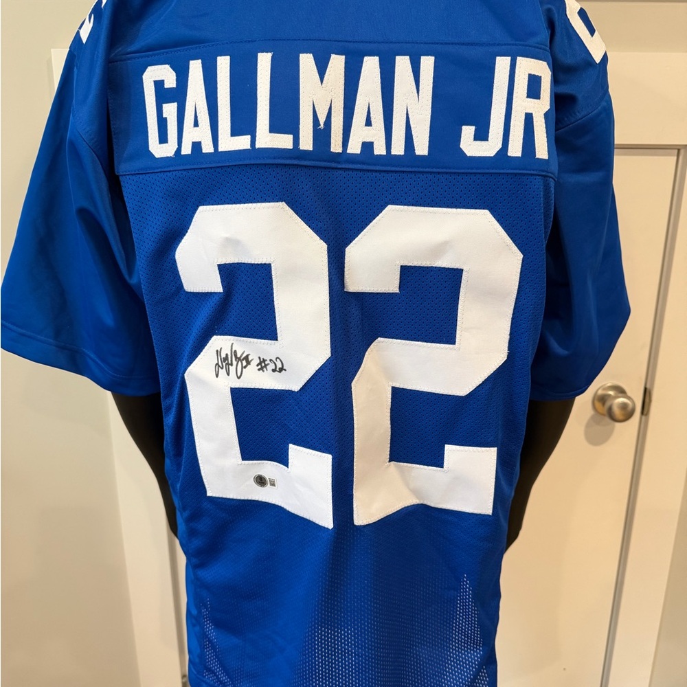 Wayne Gallman II New York Giants Signed Custom Jersey; Beckett Authenticated
